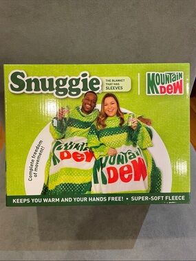NEW Snuggie Mountain Dew Green Sleeve Fleece Blanket 71x54” Yankee Swap Gift
